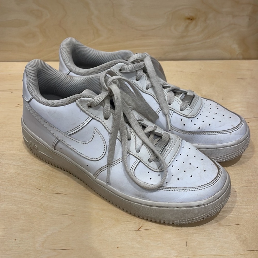 Nike AF1s - Picture 3 of 4